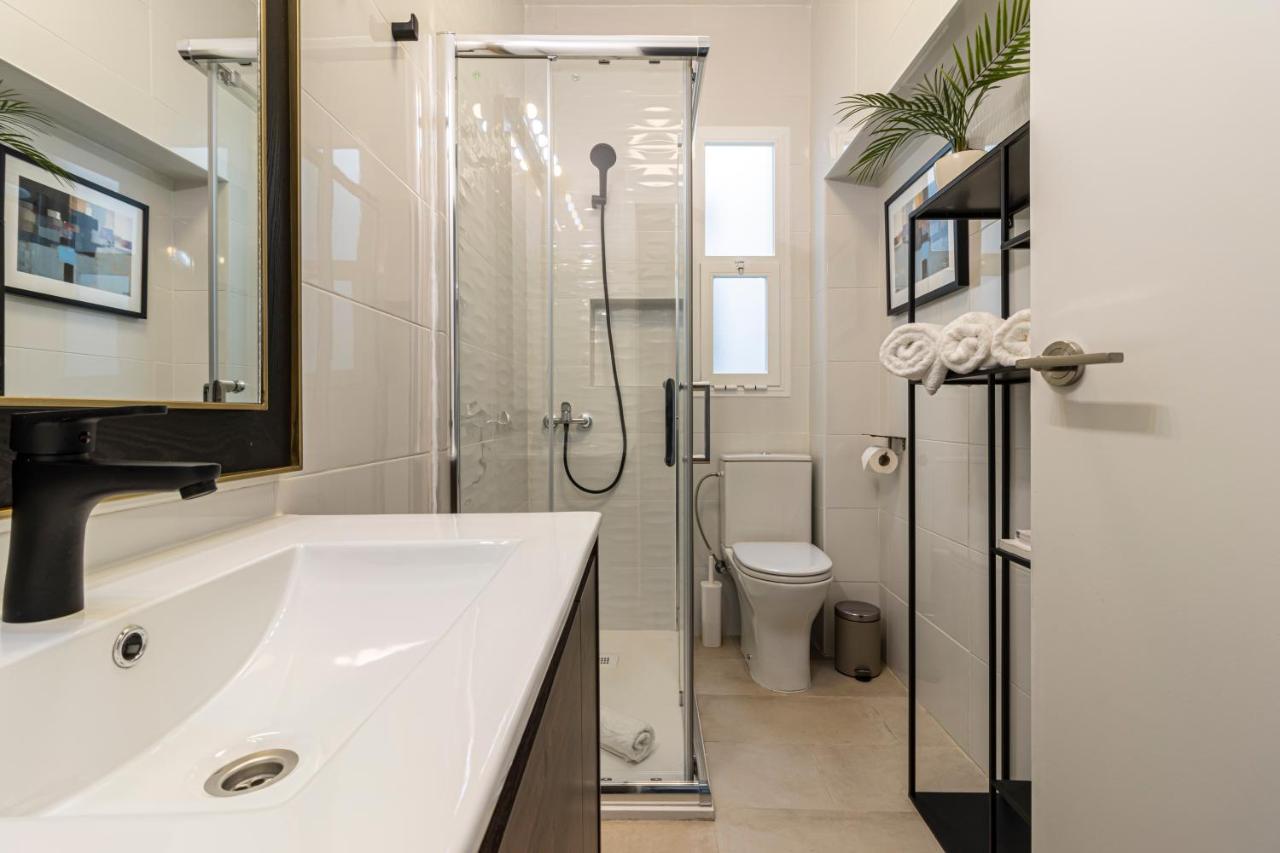 El Balcon De La Bodega - Luxurious Apartment In Jerez With Gym Jerez de la Frontera Exterior photo